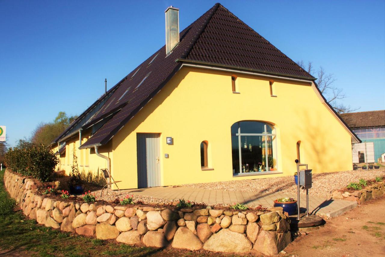 Familienfreundliche Ferienwohnung Am Reuterteich Seedorf  Esterno foto
